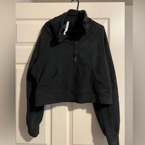 XXL/XL Lululemon scuba crop funnel neck